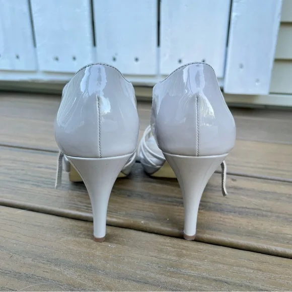 ✨ Naturalizer | taupe heels - Picture 4 of 6